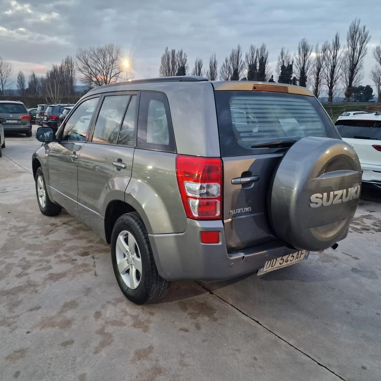 Suzuki Grand Vitara Grand Vitara 1.9 DDiS 5 porte Executive