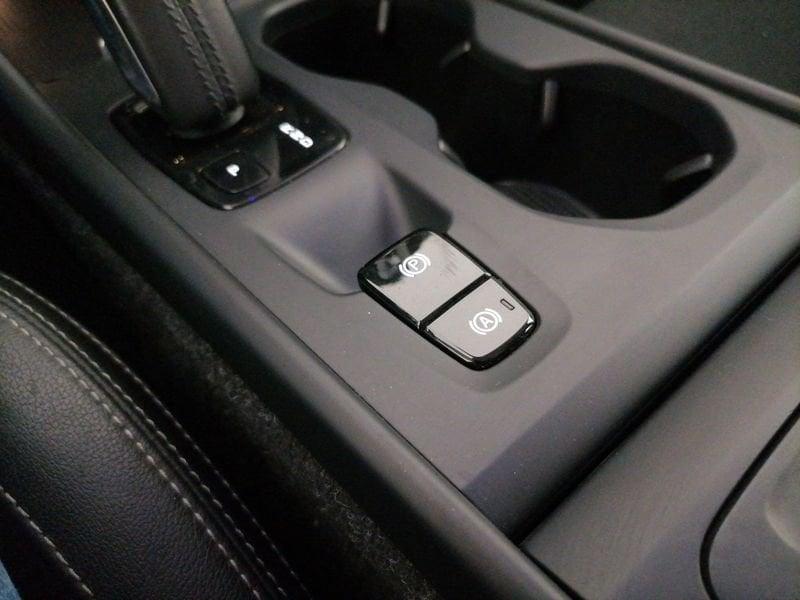 Volvo XC40 2.0 d3 Business Plus awd geartronic my20