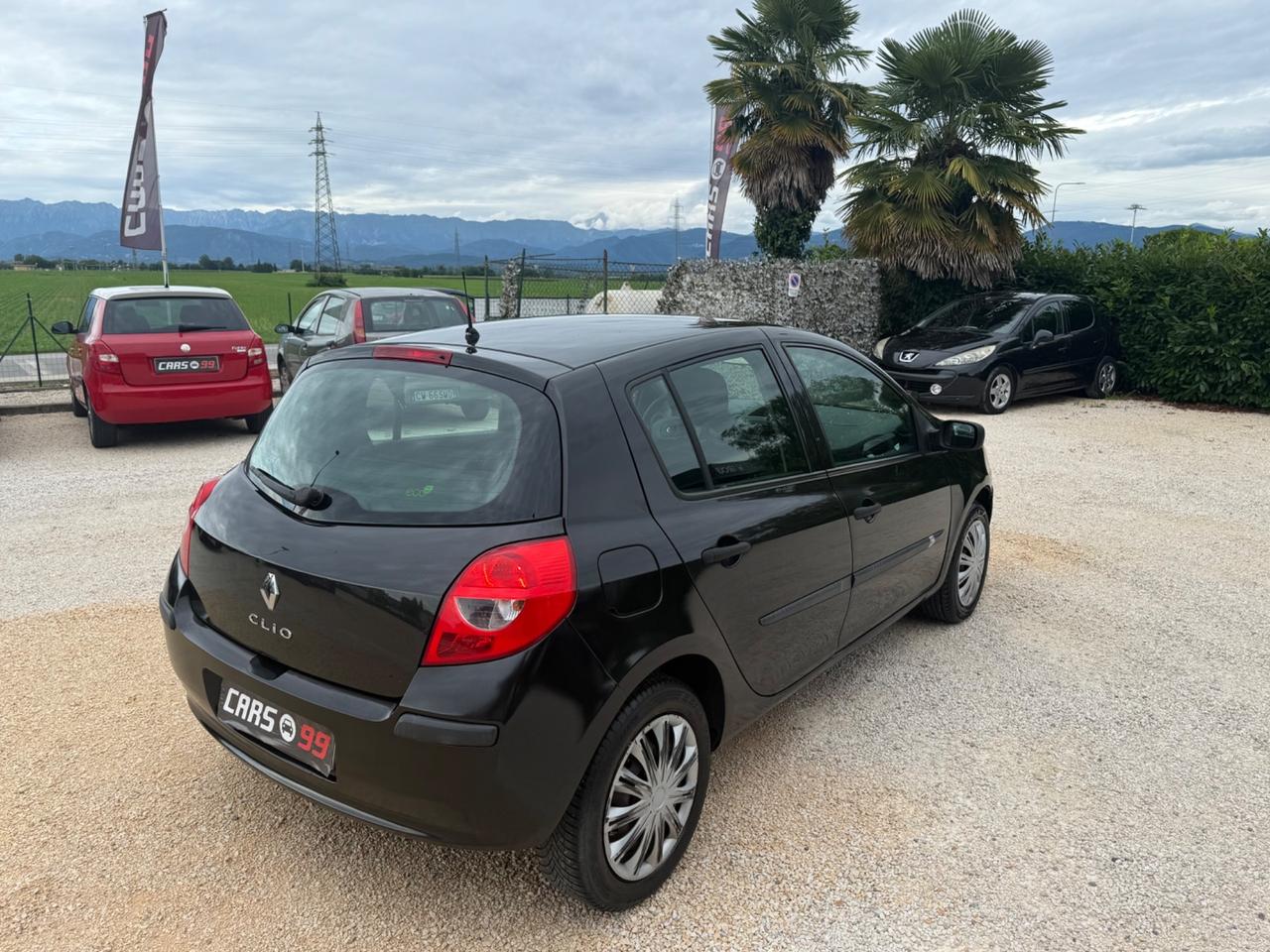 Renault Clio 1.2 16V 5 porte