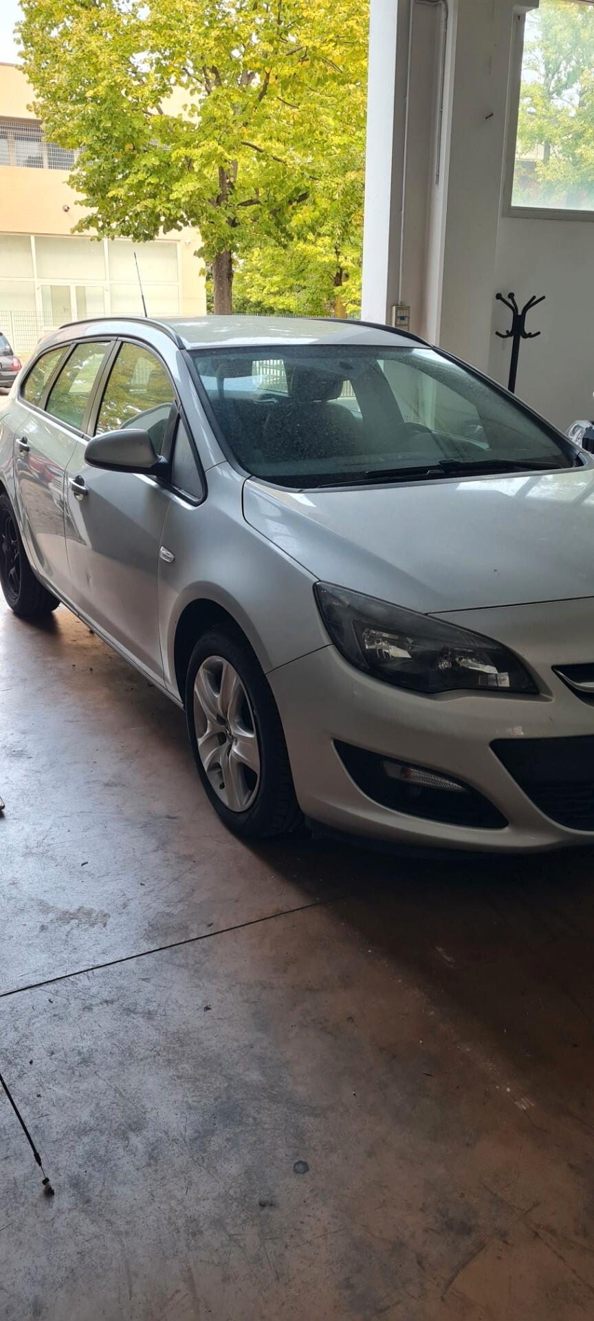 Opel Astra 1.6 CDTI EcoFLEX S&S Sports Tourer Cosmo