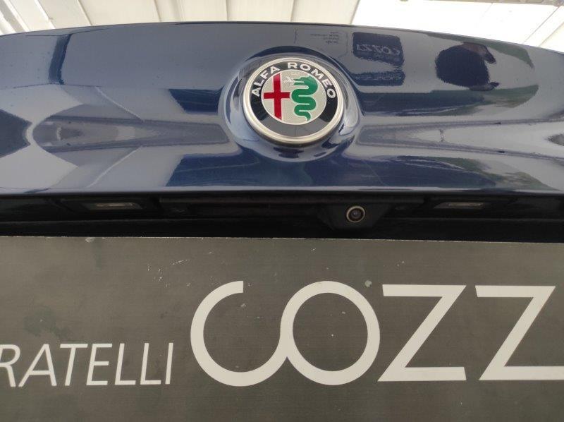 ALFA ROMEO Giulia (2016) - Giulia 2.2 Turbodiesel 180 CV AT8 Super
