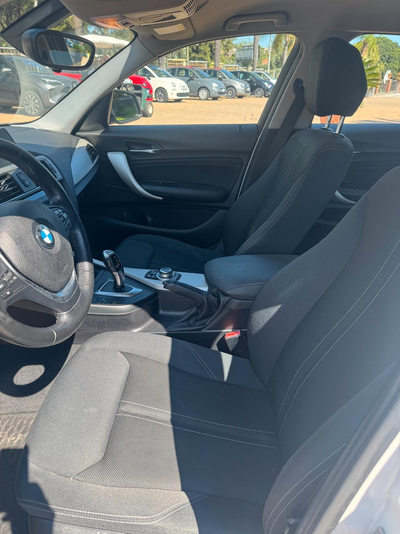 Bmw 116 116d 5p. Urban