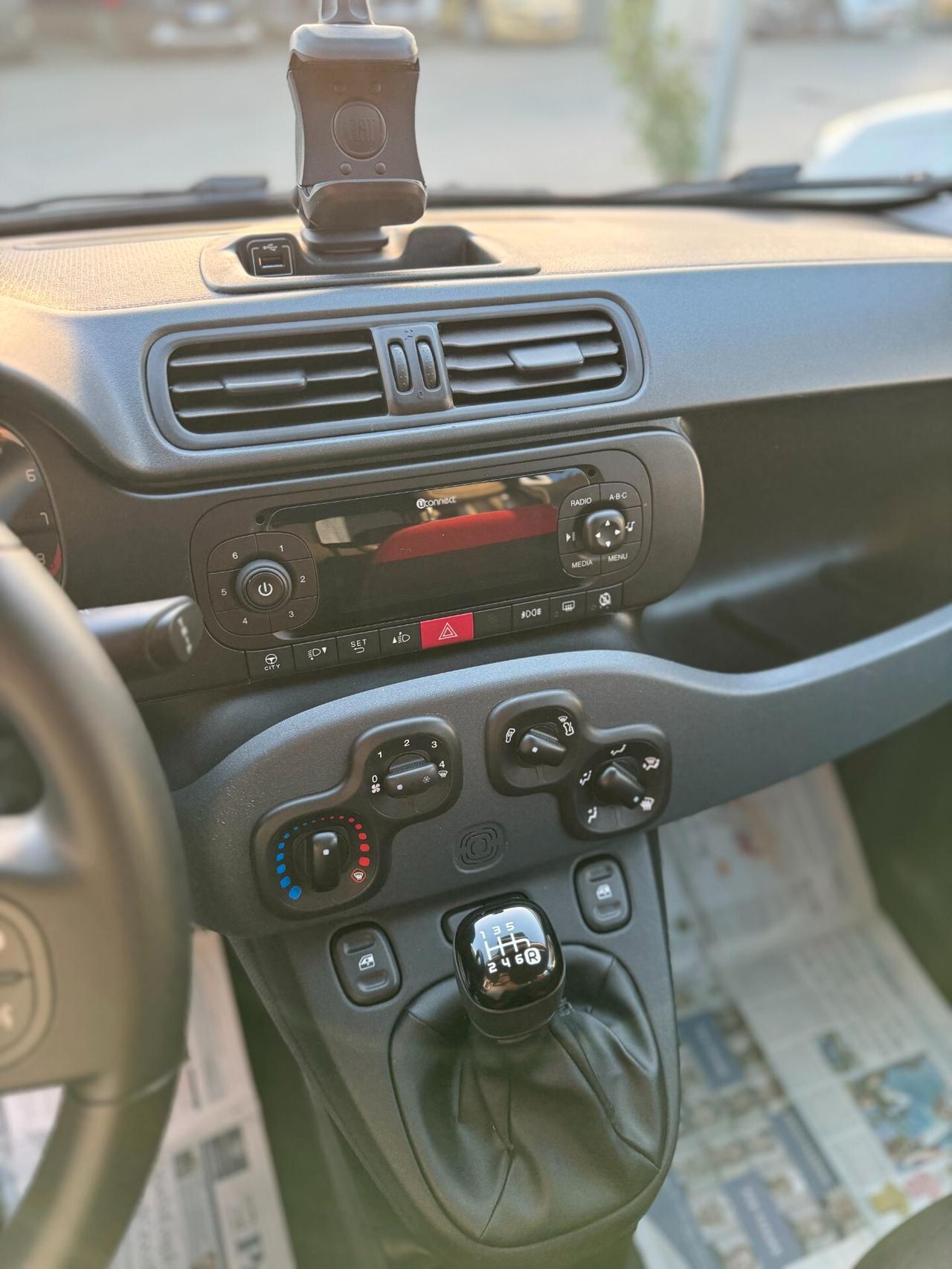 Fiat Panda 1.0 FireFly S&S Hybrid Easy AUTOCARRO 4 POSTI, IVA COMPRESA