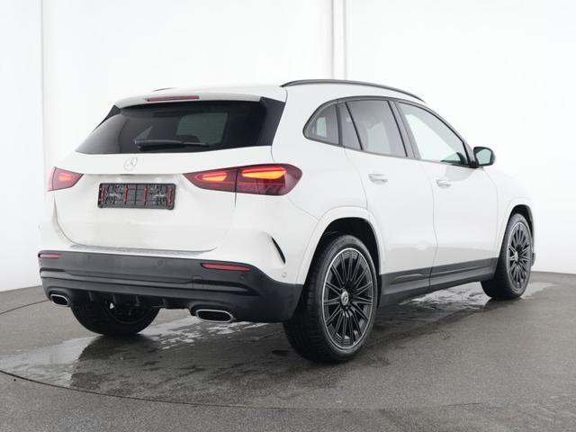 MERCEDES-BENZ GLA 180 Automatic AMG Line Advanced Plus
