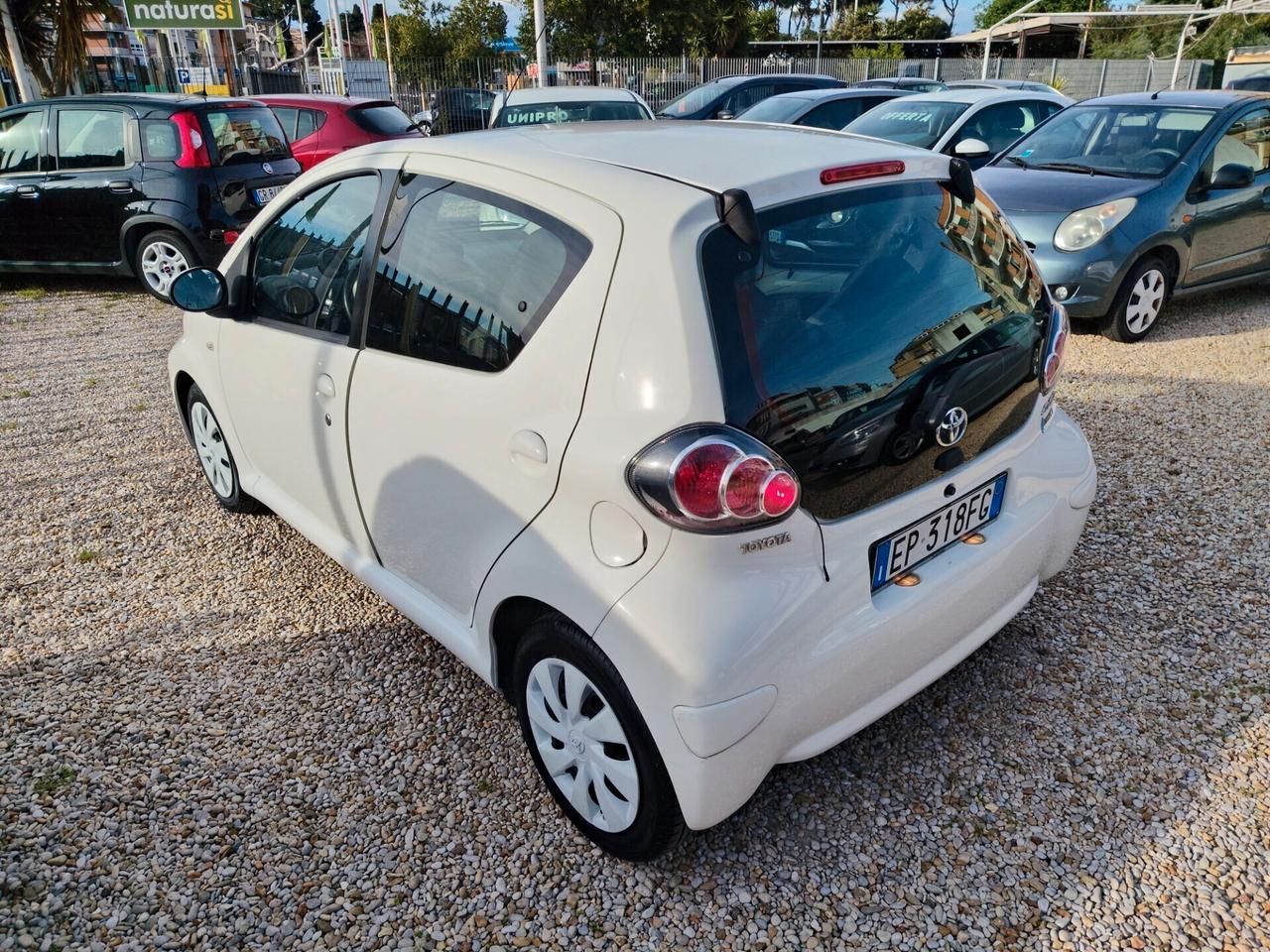 DISPONIBILE!Toyota Aygo 1.0 CAMBIO AUTOMATICO