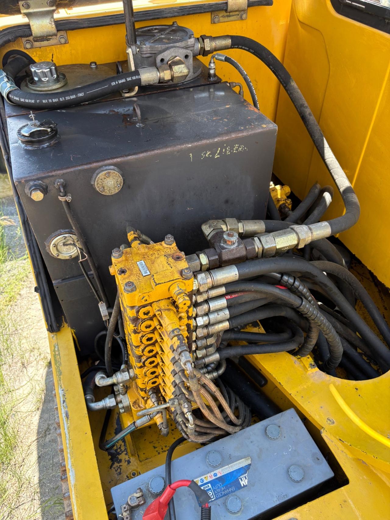 Miniescavatore Komatsu PC75