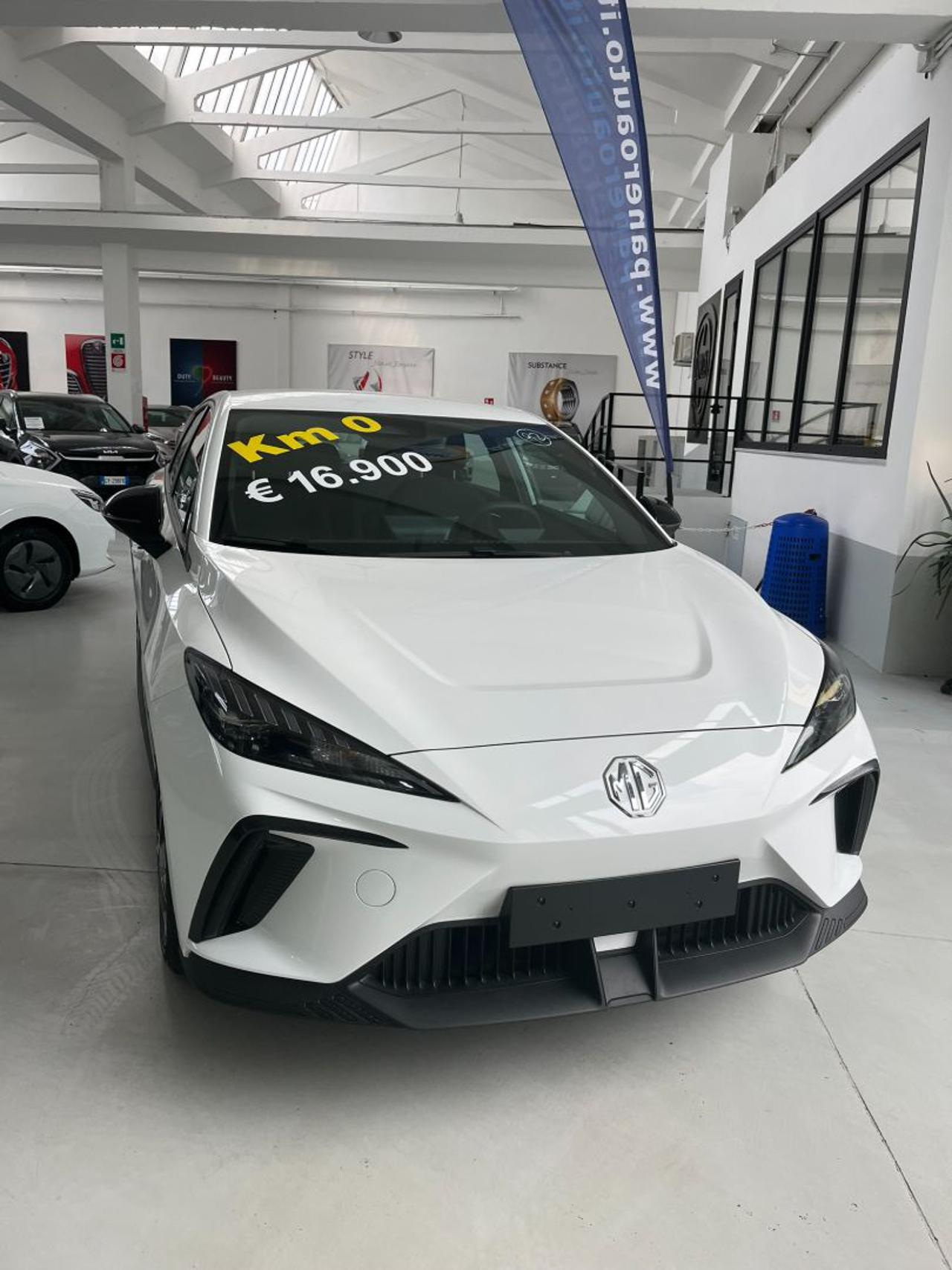 MG MG4 MG4 Standard 49 KWh