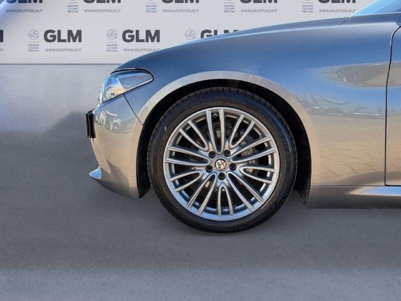 Alfa Romeo Giulia 2.2 Turbo AT8 180CV Super