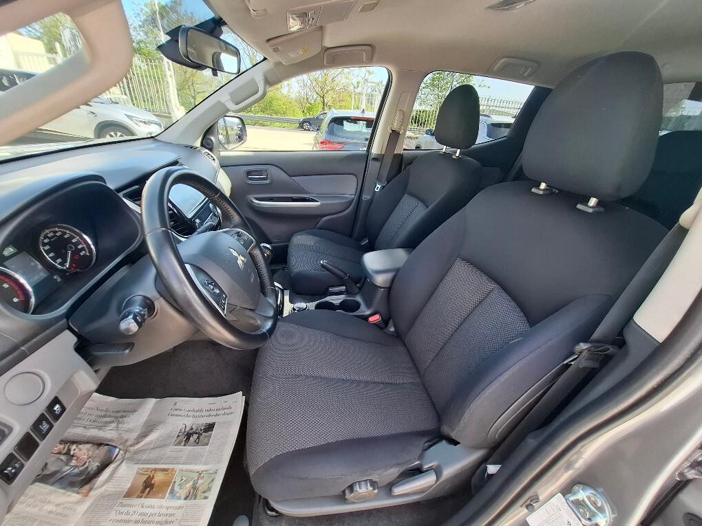 Mitsubishi L200 2.4 DI-D/154CV Double Cab Invite