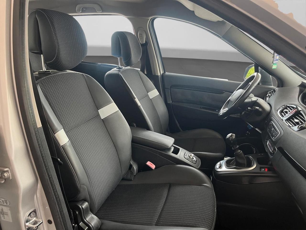 Renault Scénic X-Mod 1.5 dCi 110 7 POSTI Luxe