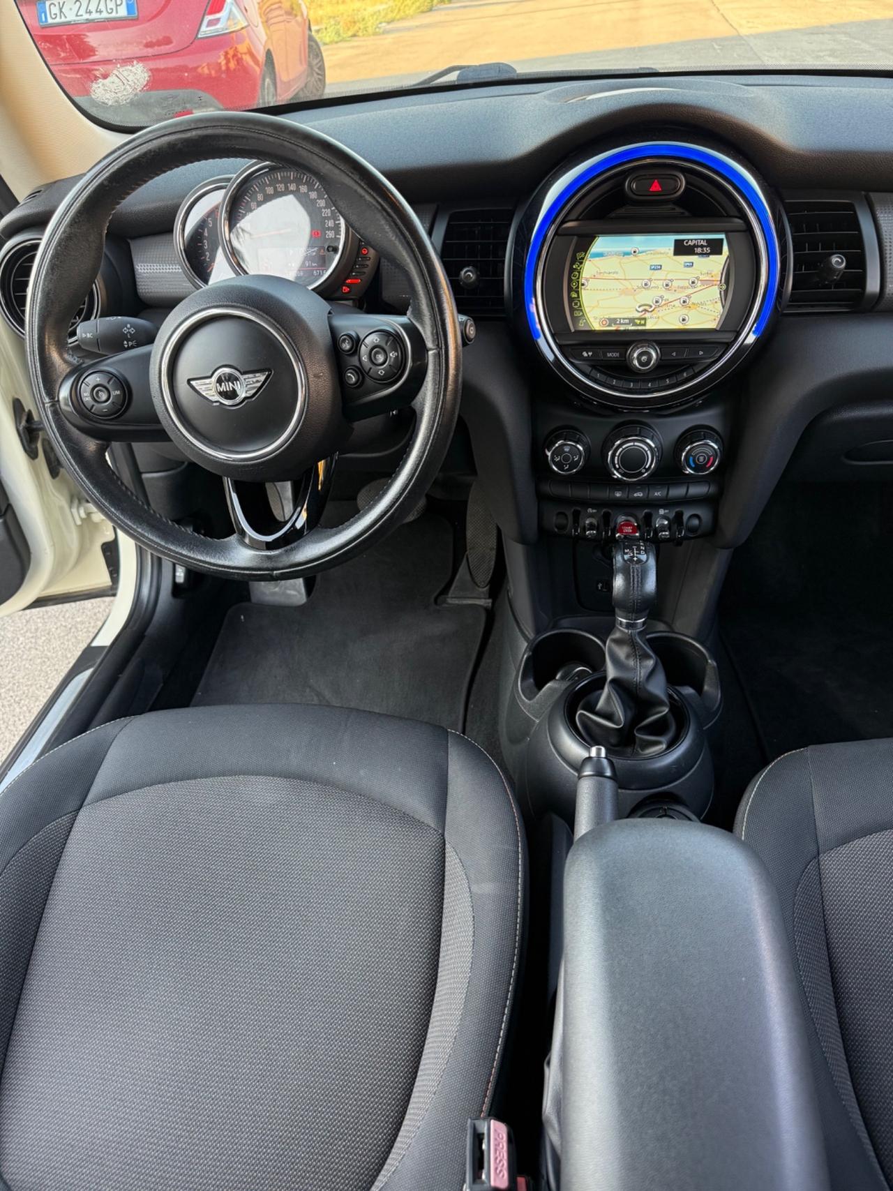 Mini 1.5 Cooper D Business XL