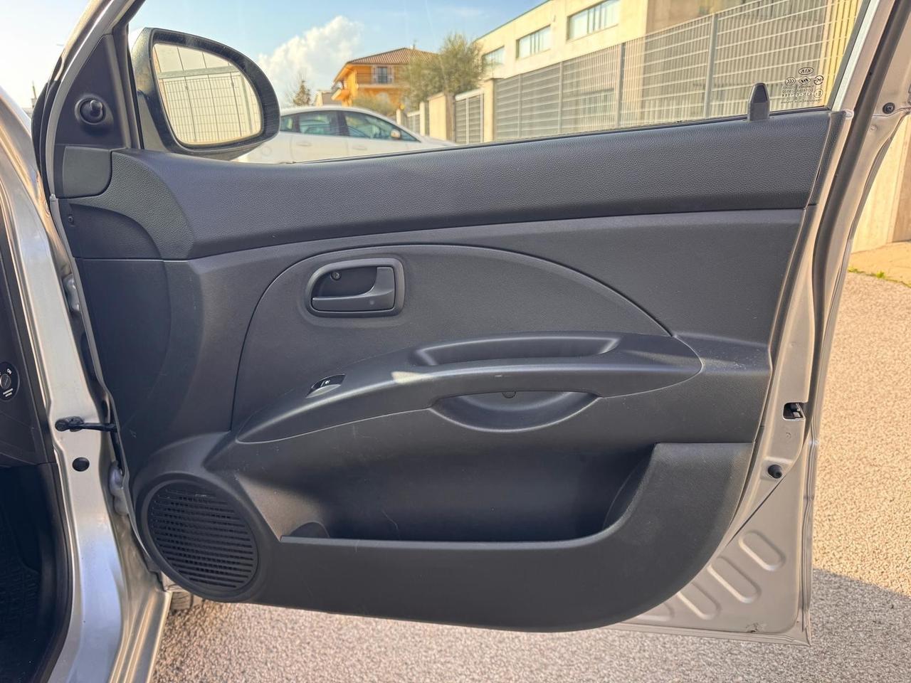 Kia Picanto 1.0 12V Life Bi-Fuel