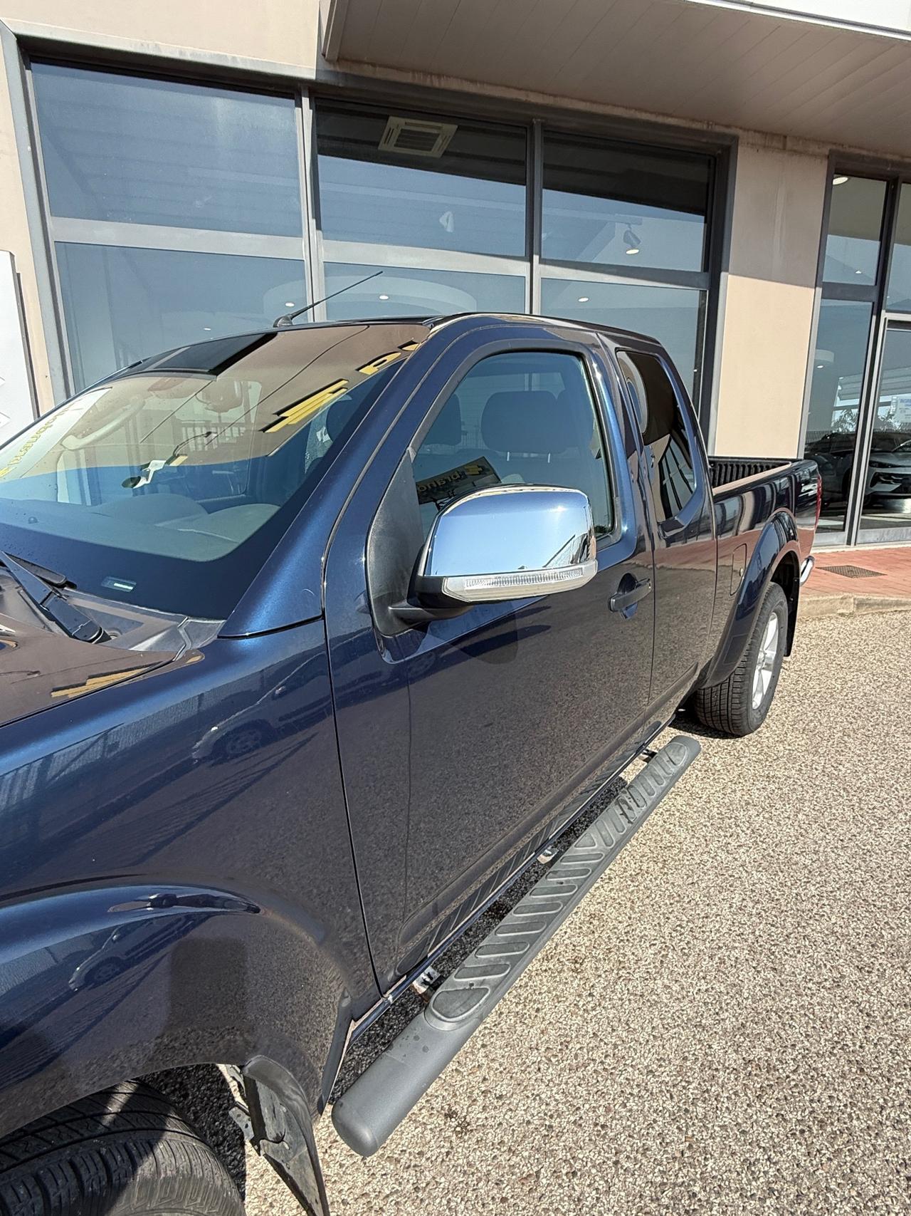 Nissan Navara 2.5 dCi 190CV 2 porte King Cab LE