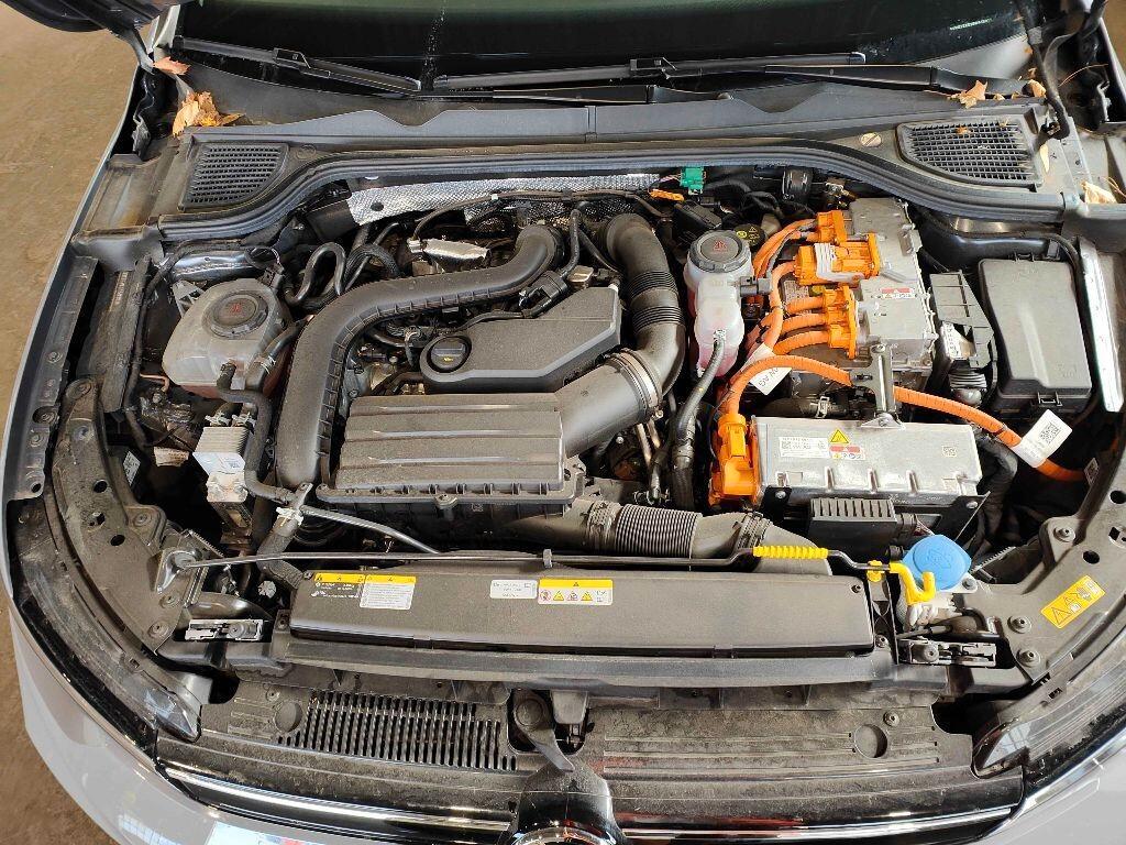 Volkswagen Golf 1.5 TSI eHybrid DSG Style