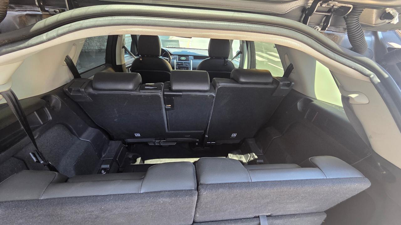 Land Rover Discovery Sport 2.0 TD4 180 CV 7 POSTI GARANZIA 12 MESI