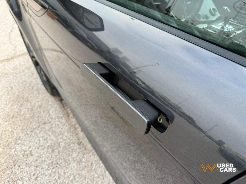 Land Rover RR Evoque Range Rover Evoque 2.0D I4 163 CV R-Dynamic S