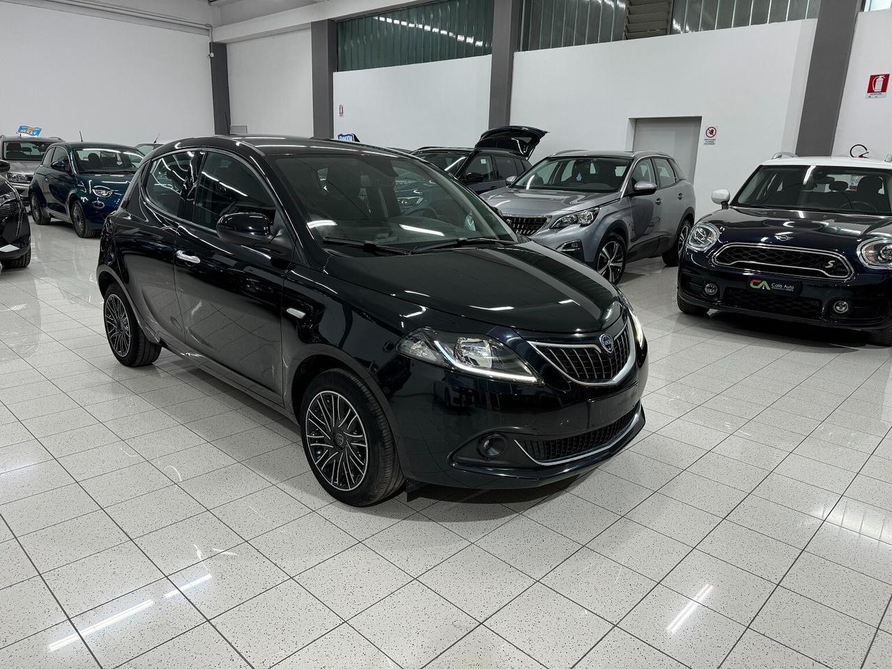 Ypsilon 1.0Hybrid Gold CAR PLAY SUPER BELLA!!!