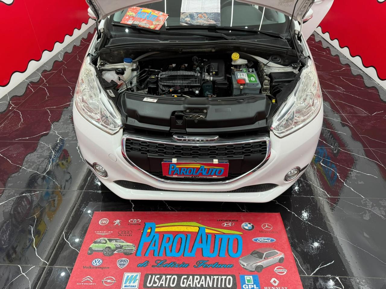 Peugeot 208 1.0 VTi 68cv Puretech - 2013