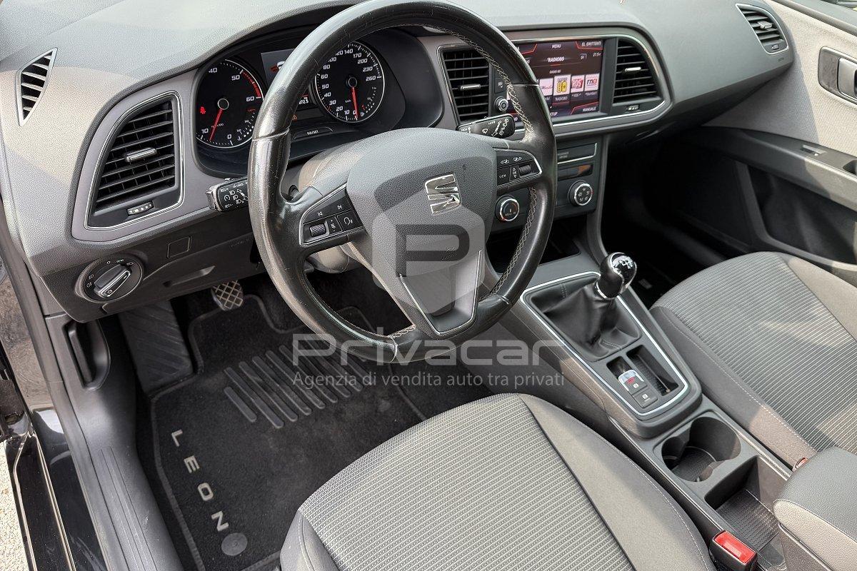 SEAT Leon 1.6 TDI 115 CV 5p. Black Edition