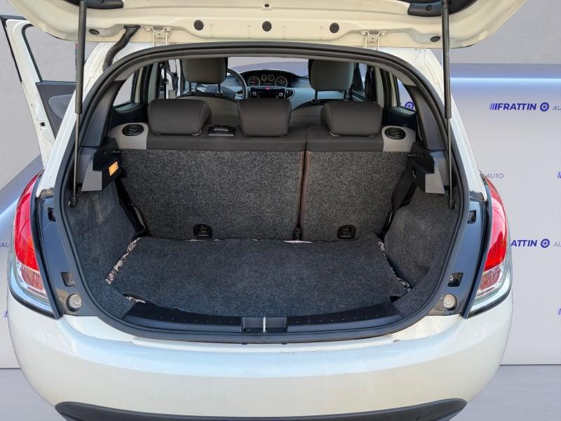LANCIA YPSILON 1.2 69 CV 5 PORTE GPL E
