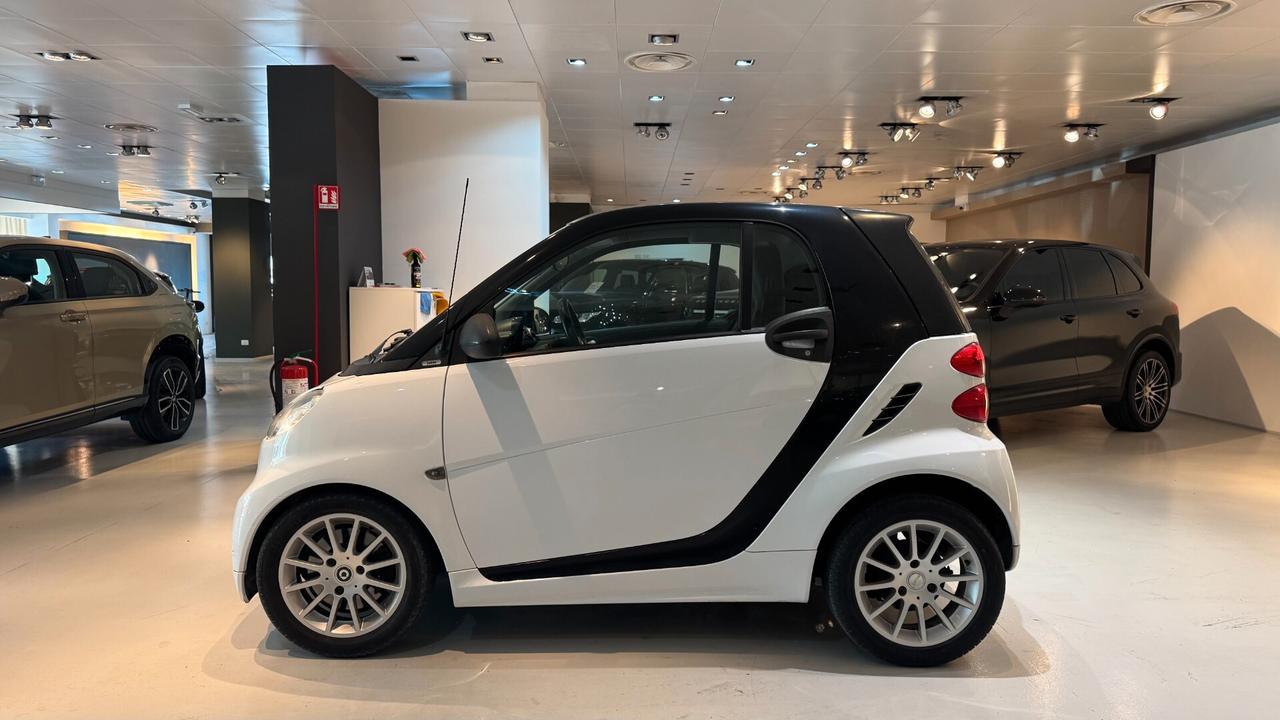 SMART FORTWO 451 1.0 BENZINA 71CV - 2012