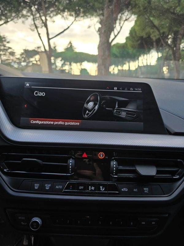 BMW Serie 1 118d 5p. Msport