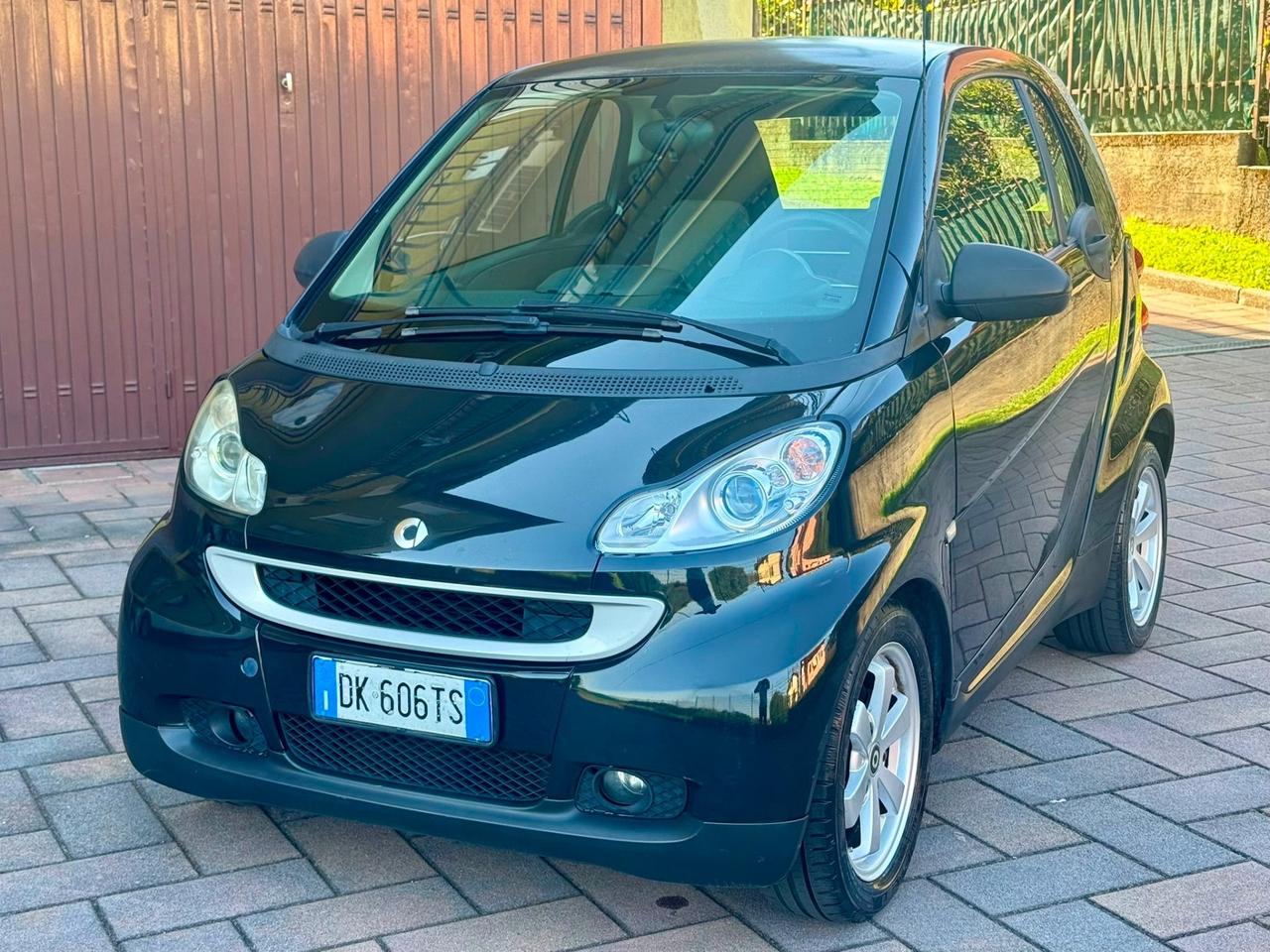 Smart ForTwo 1000 62 kW coupé passion