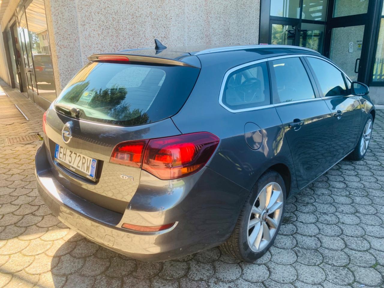Opel Astra 1.7 CDTI 125CV Sports Tourer Cosmo