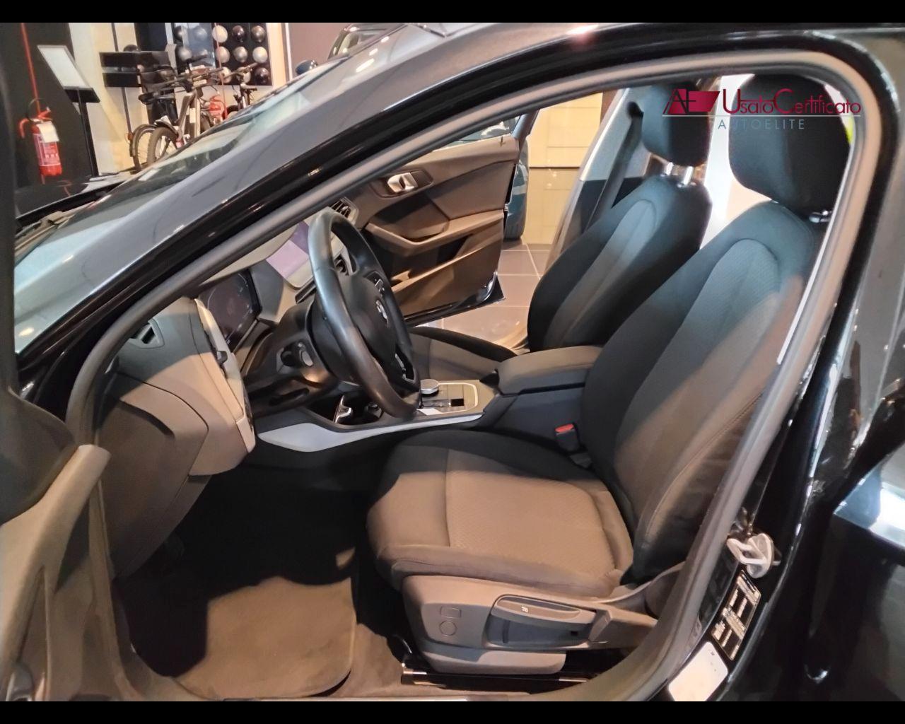 BMW 116d 5p. Business Advantage