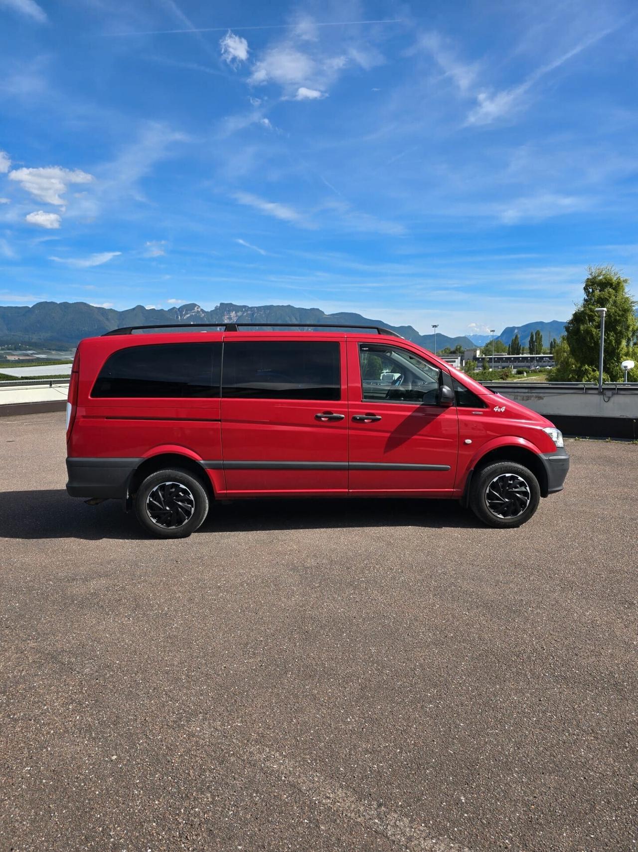 Mercedes-benz Vito 2.2 113 CDI 4x4 Long 8 POSTI