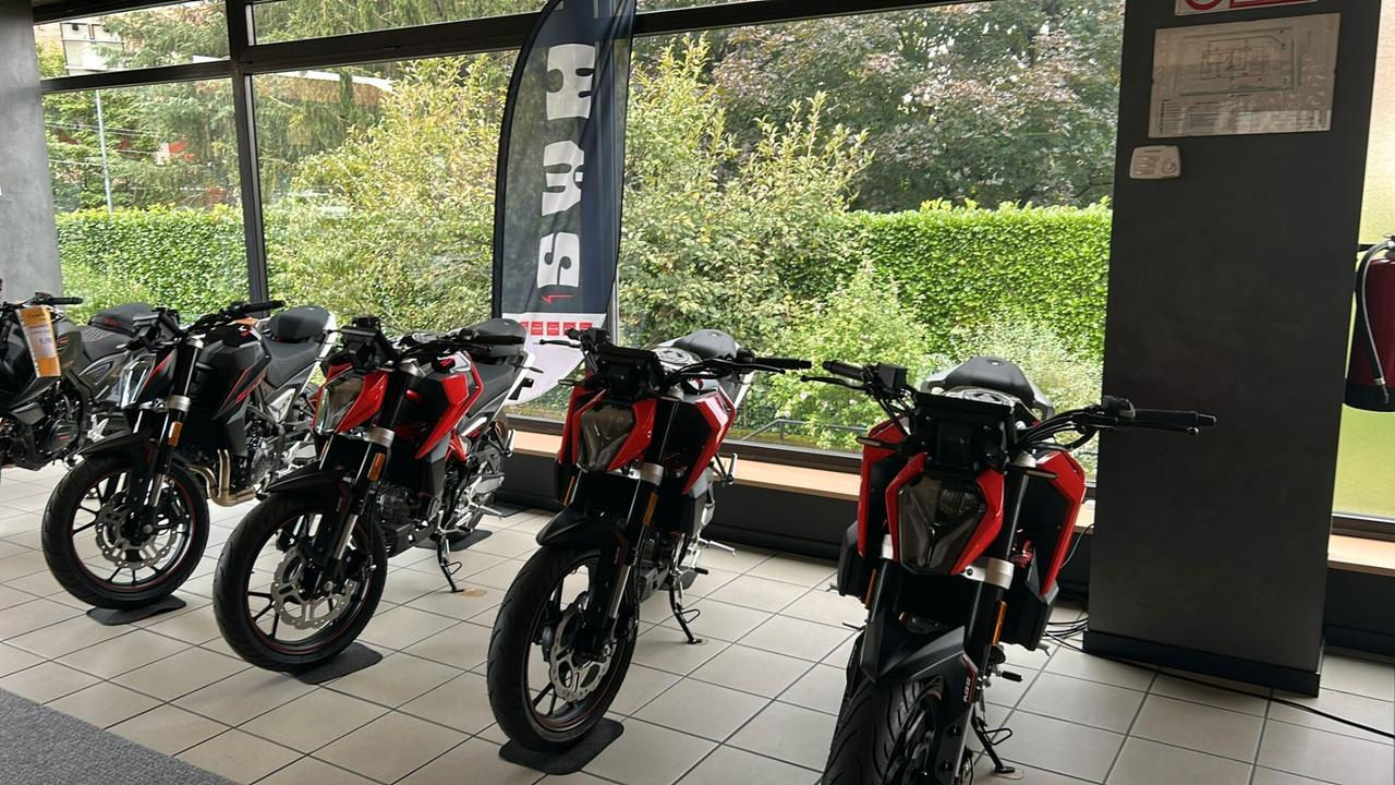 SWM HOKU 400 PROMOZIONE