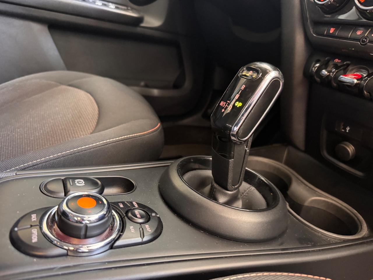 Mini Cooper D Countryman 2.0 Hype