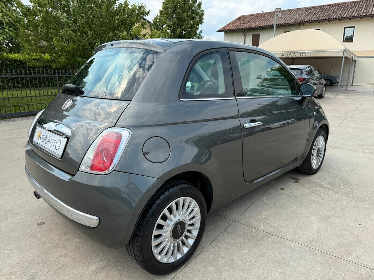 FIAT 500 1.2 Lounge neo-patentati