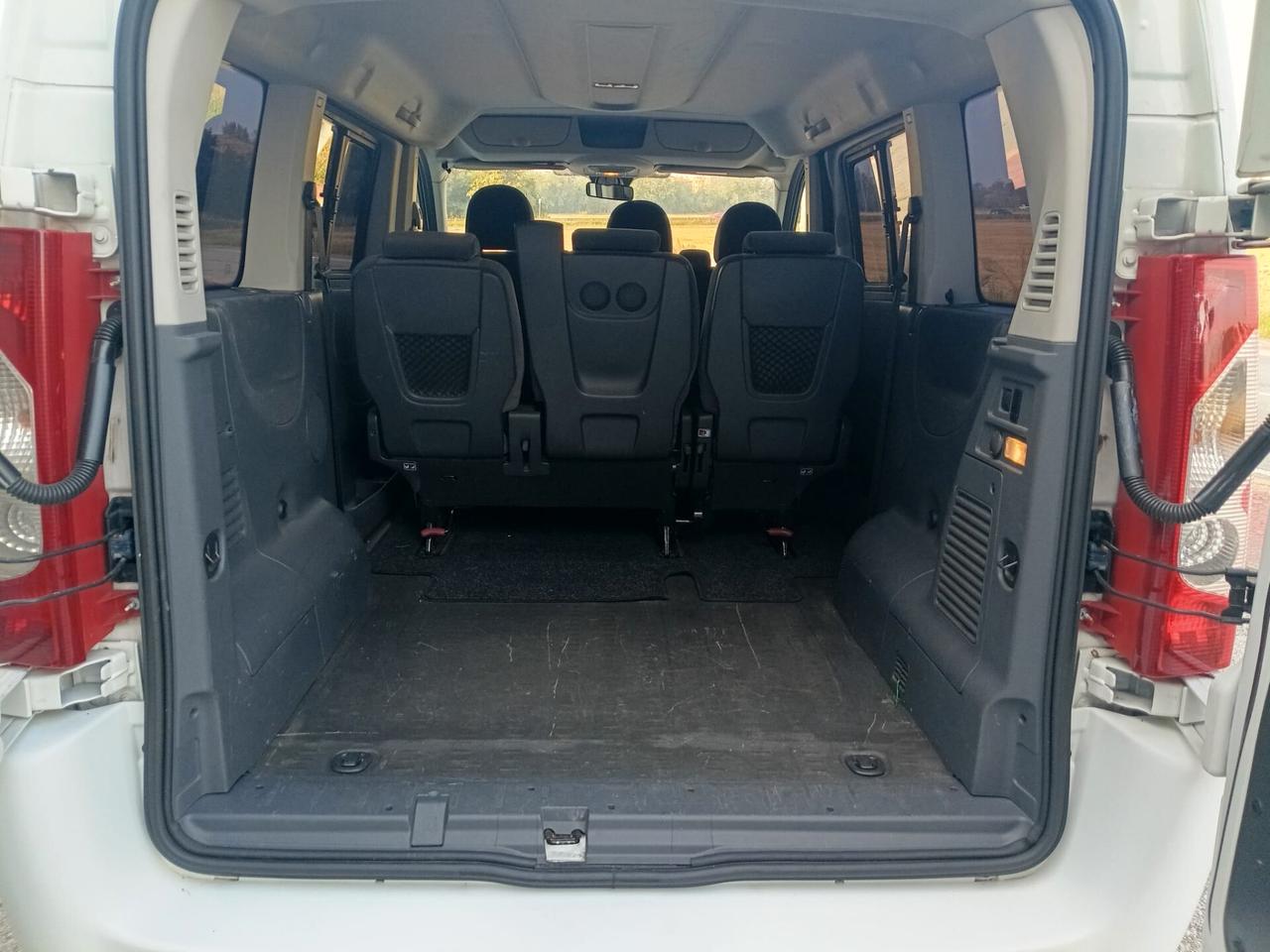 Citroen Jumpy 2.0 HDi/128CV 94kw Multispace Combi Seduction posti 6 autocarro