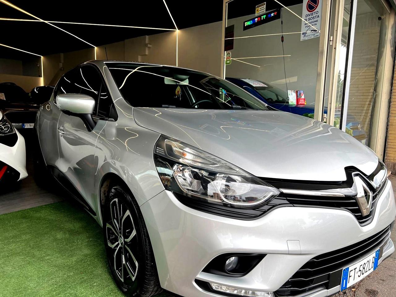 Renault Clio TCe 90CV *GPL*PREZZO VERO*NAVI NEOPATENTATI
