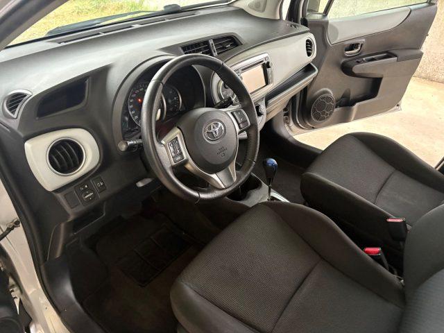 TOYOTA Yaris 1.5 IBRIDA OK NEOP PRONTA CONSEGNA