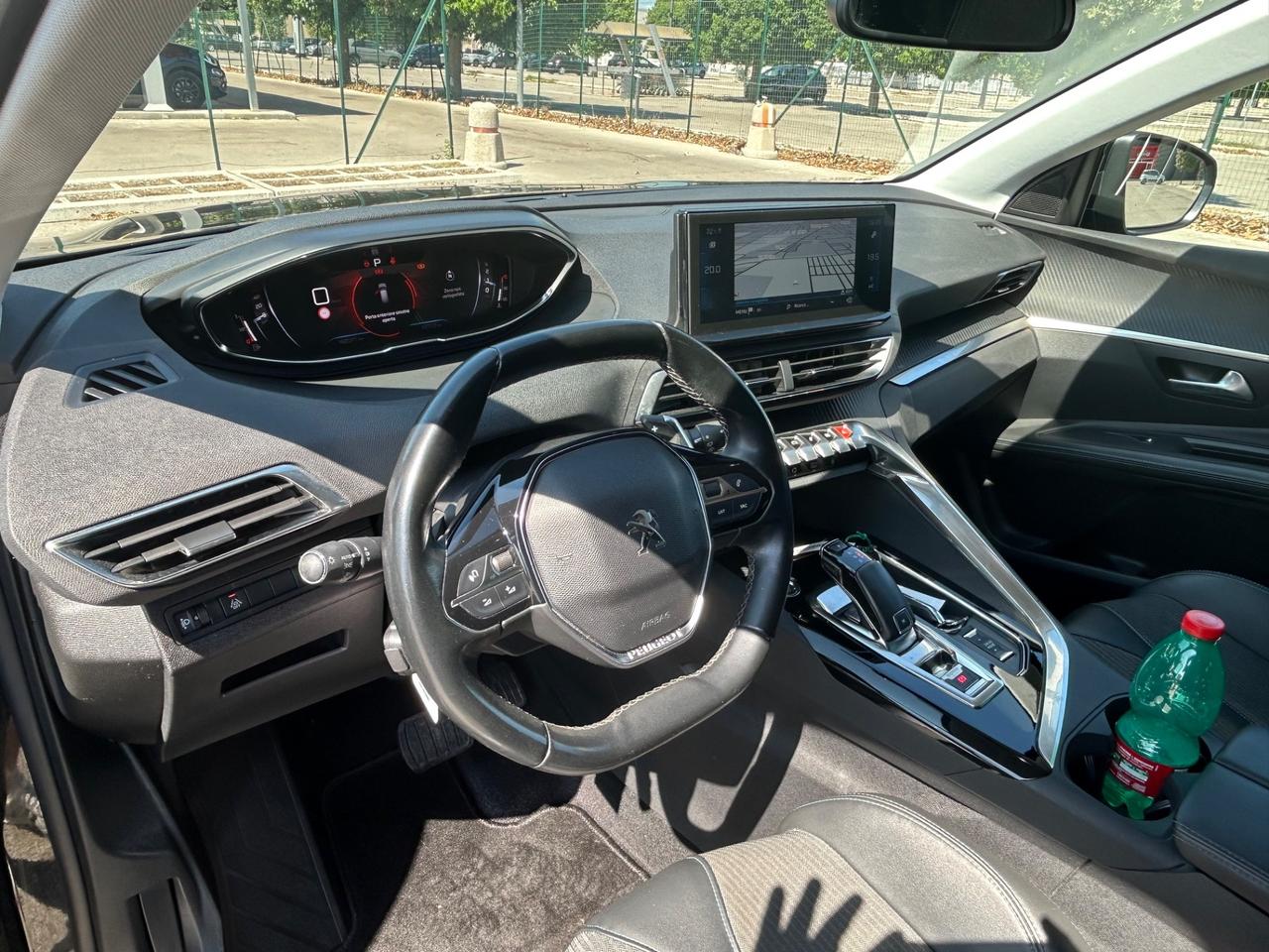 Peugeot 3008 BlueHDi 130 S&S EAT8 Allure da vetrina
