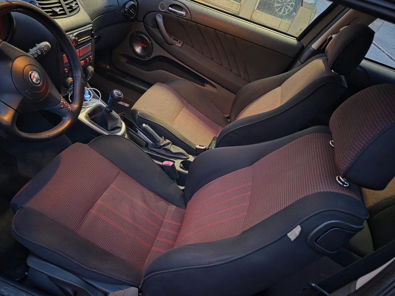 Alfa Romeo 147 1.9 JTD (120) 3 porte Black Line 2008