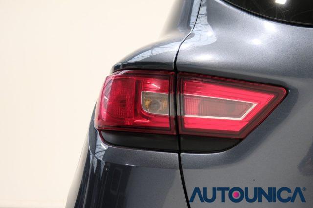 RENAULT Clio DCI 8V 90 CV 5 PORTE LIFE NEOPATENTATI