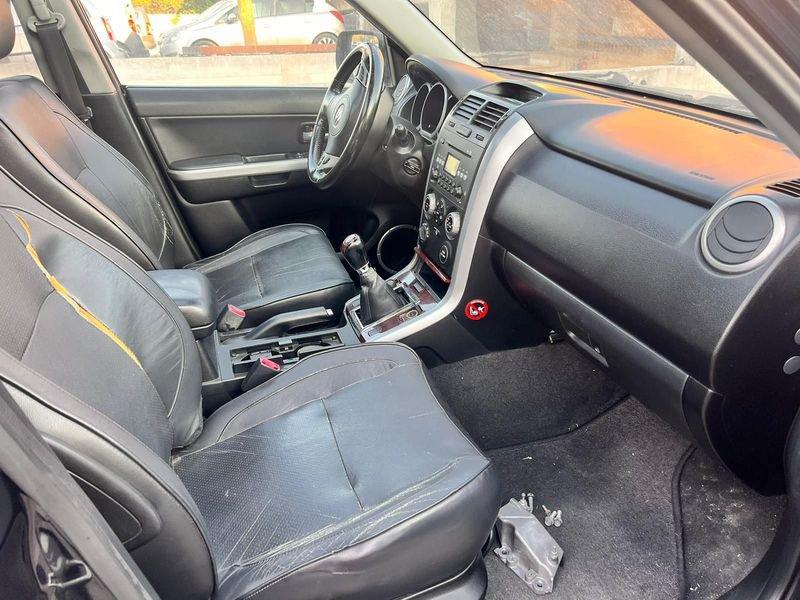 Suzuki Grand Vitara Grand Vitara 1.9 DDiS 5 porte Executive LEGGI