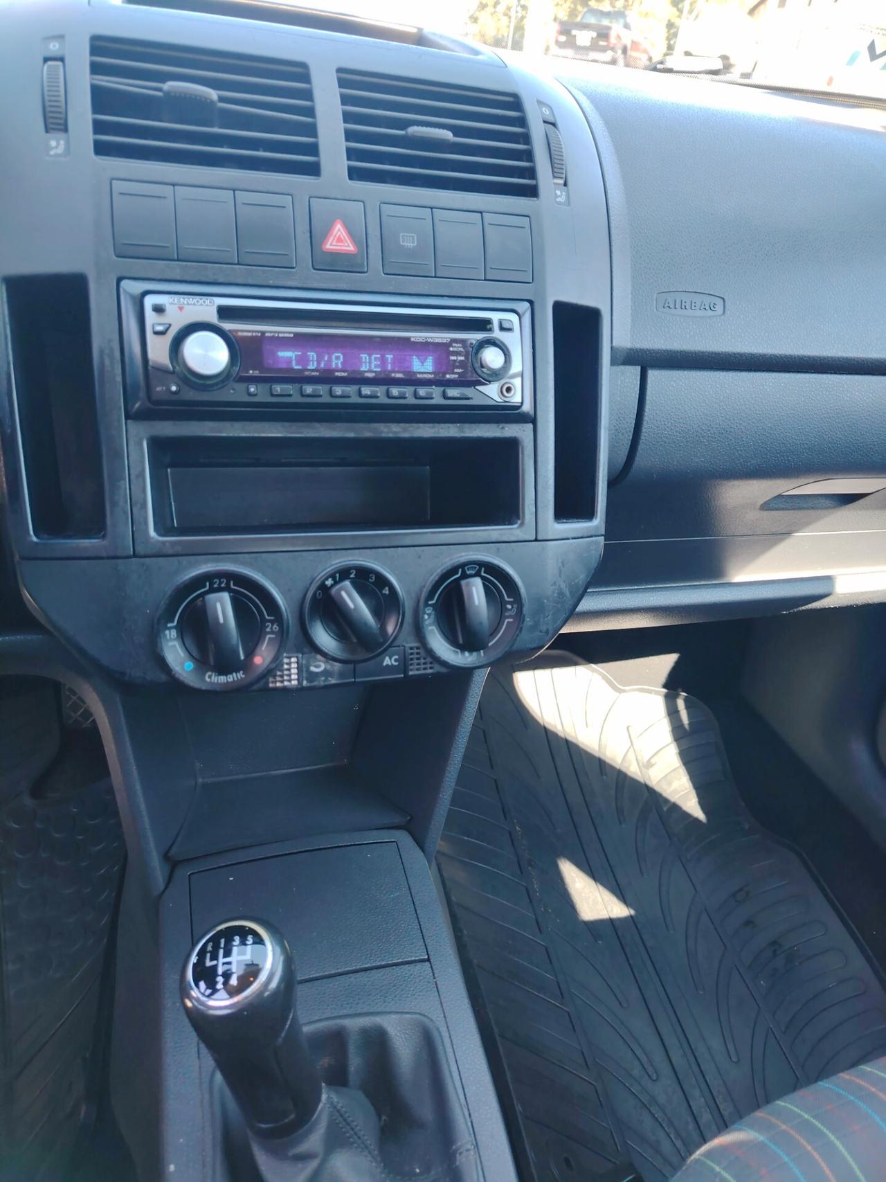 Volkswagen Polo 1.2 3p. Trendline - NEOPATENTATI