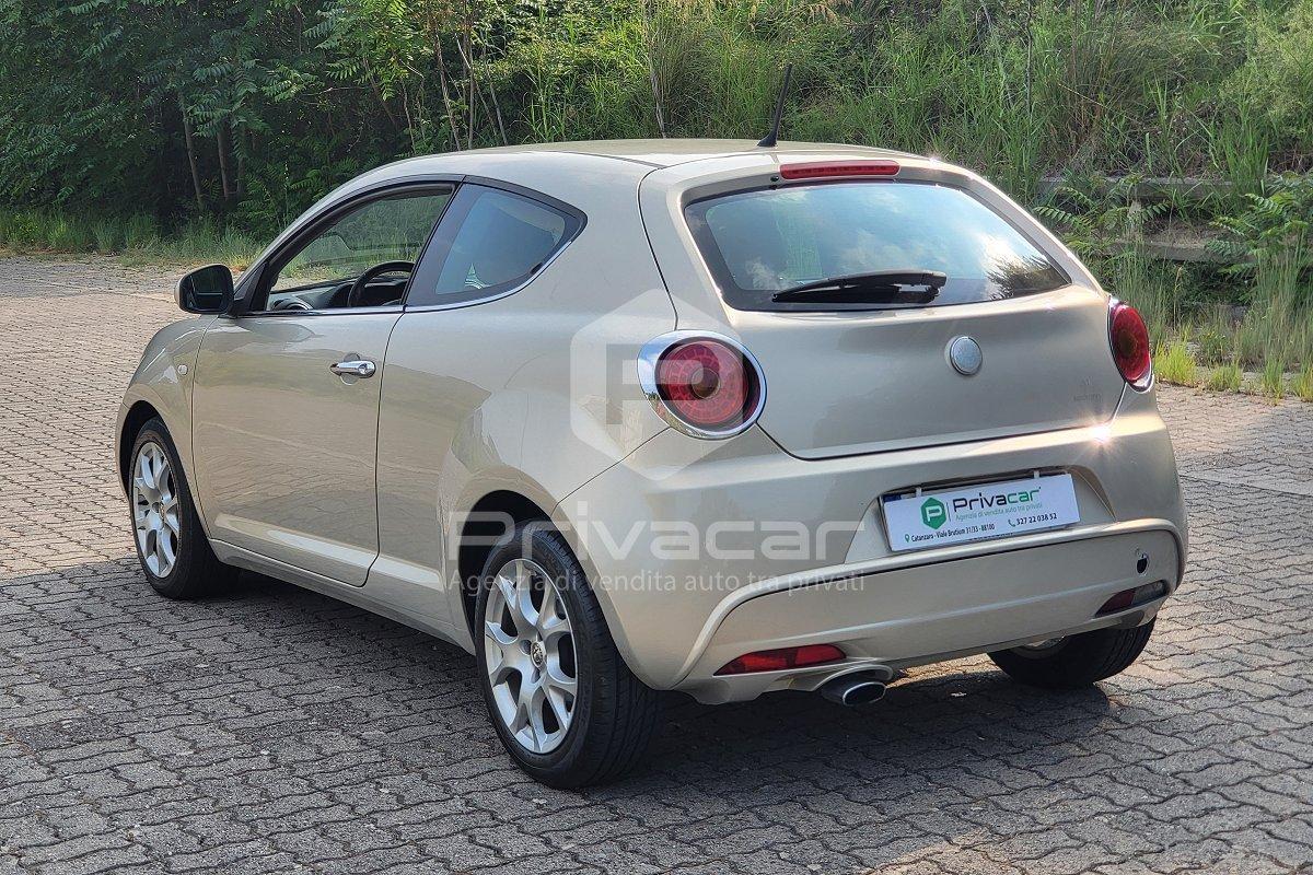 ALFA ROMEO MiTo 1.6 JTDm 16V Distinctive Sport Pack