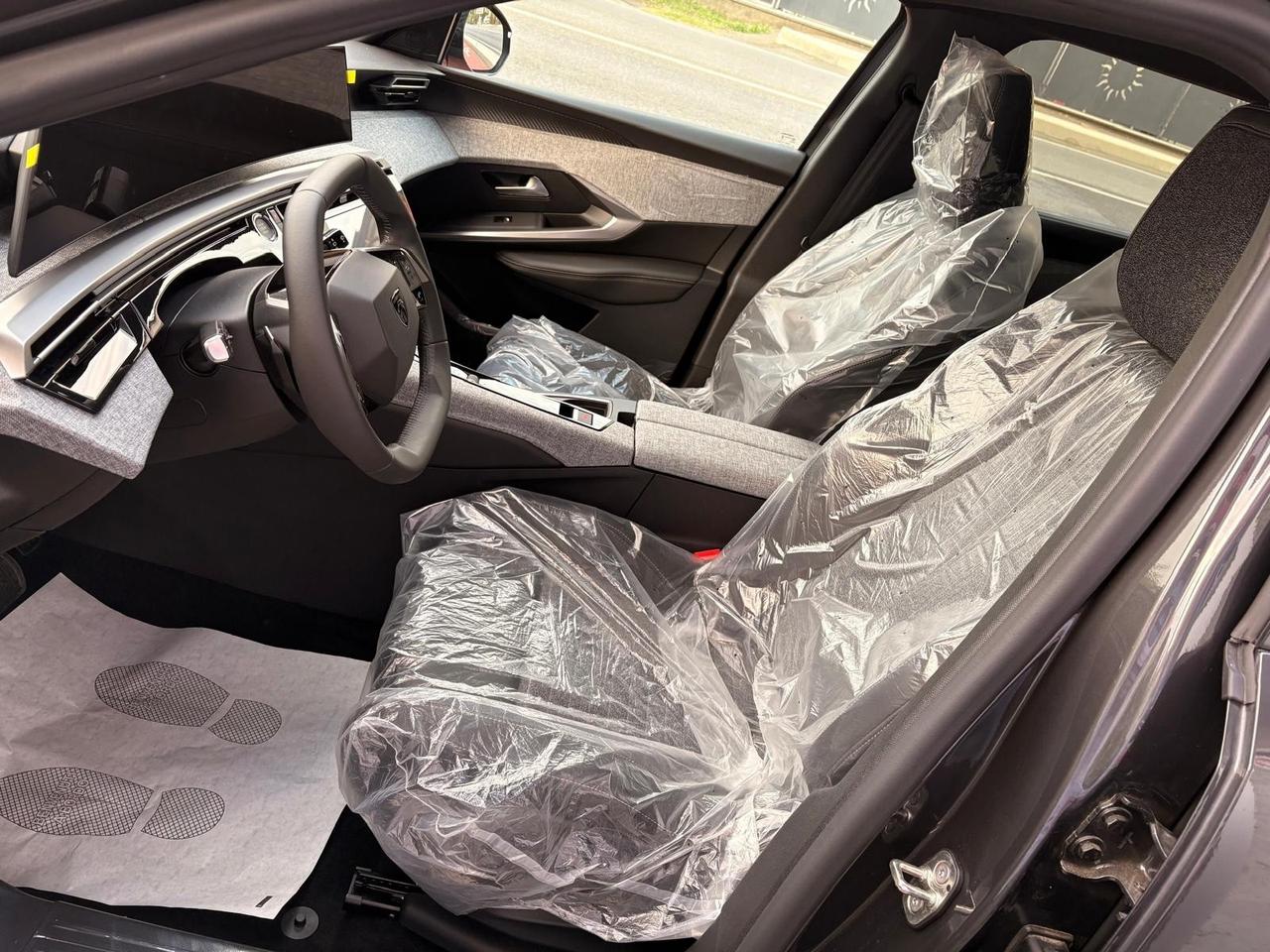 Peugeot 5008 Hybrid 145 e-DCS6 Allure 7 POSTI KM0
