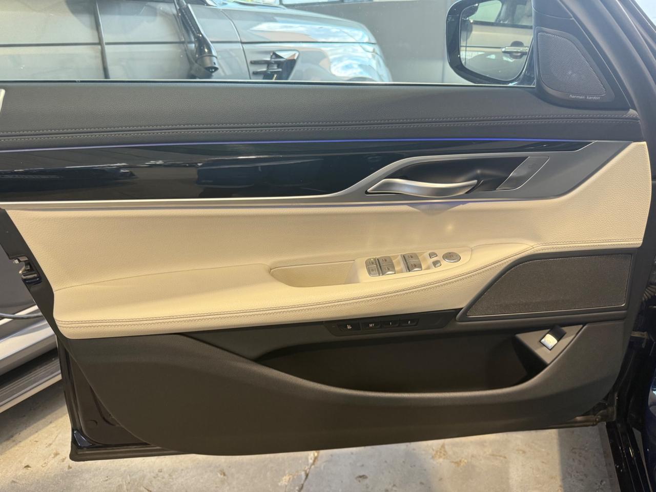 Bmw 745 745e UNICO PROPRIETARIO TAGLIANDI