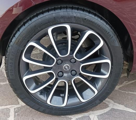 Opel Adam 1.2 Glam 70cv my18.5