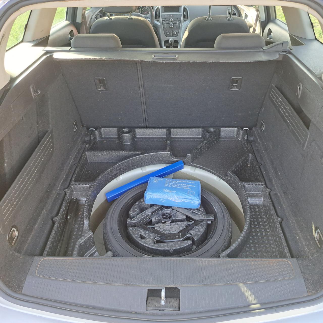 Opel Astra 1.7 CDTI 110CV Sports Tourer Cosmo