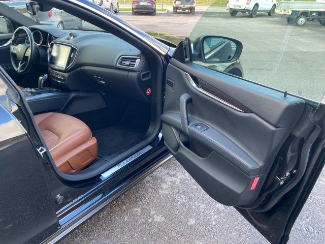MASERATI Ghibli V6 Diesel 275 CV Granlusso DIESEL