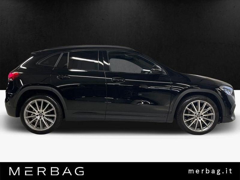 Mercedes-Benz GLA 180 Automatic Premium