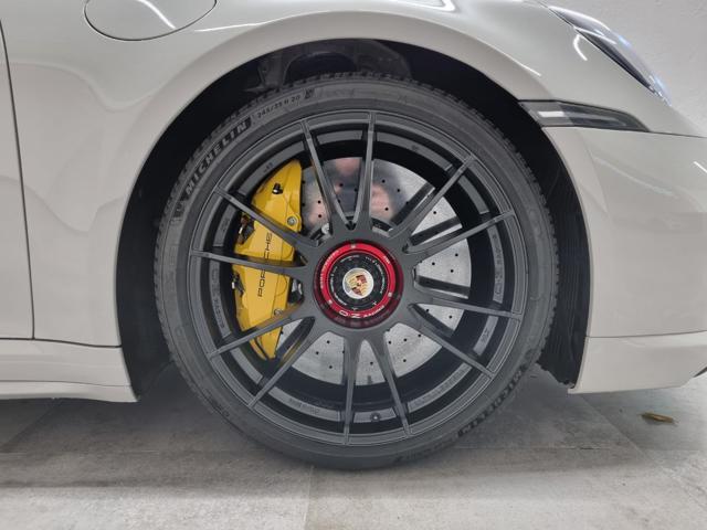 PORSCHE 911 Turbo S Cabriolet 650 cv