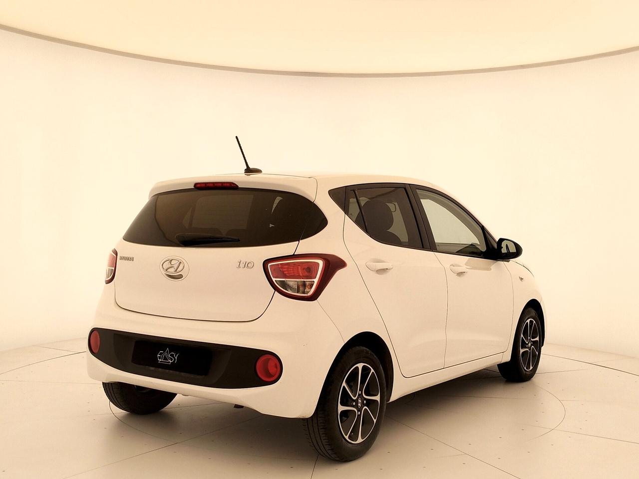 Hyundai i10 1.0 Advanced - NEOPATENTATI